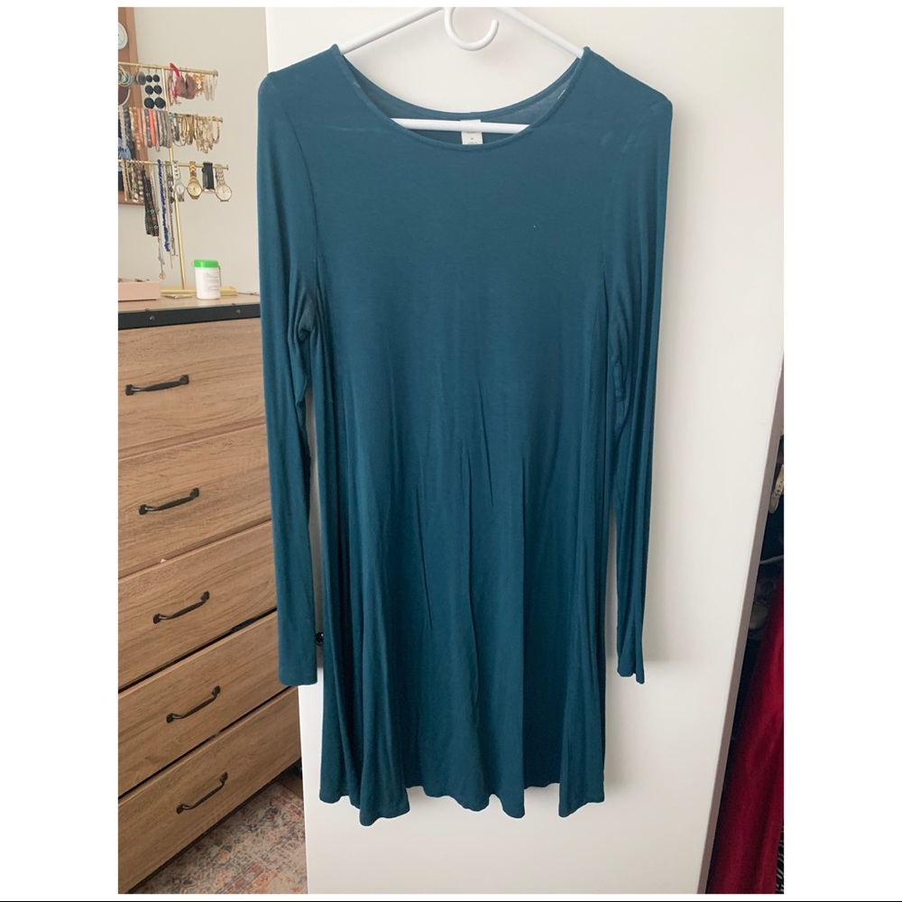 Swing sea foam dress